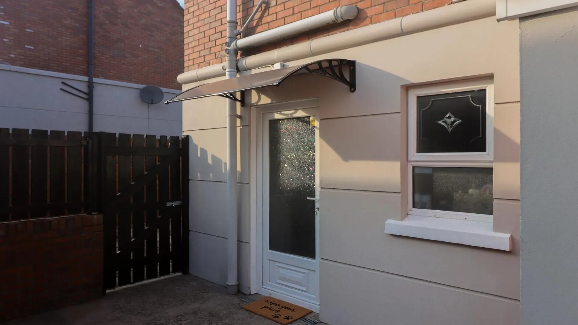 别墅 Superb Large Bespoke 5 Star Detached Villa, Prime Location, Belfast Stay